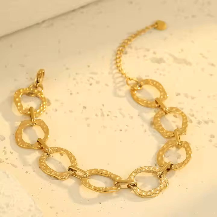 round linked chain bracelet