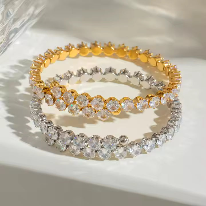 Elle -Royal White Diamonds Light Luxury Waist Bracelets