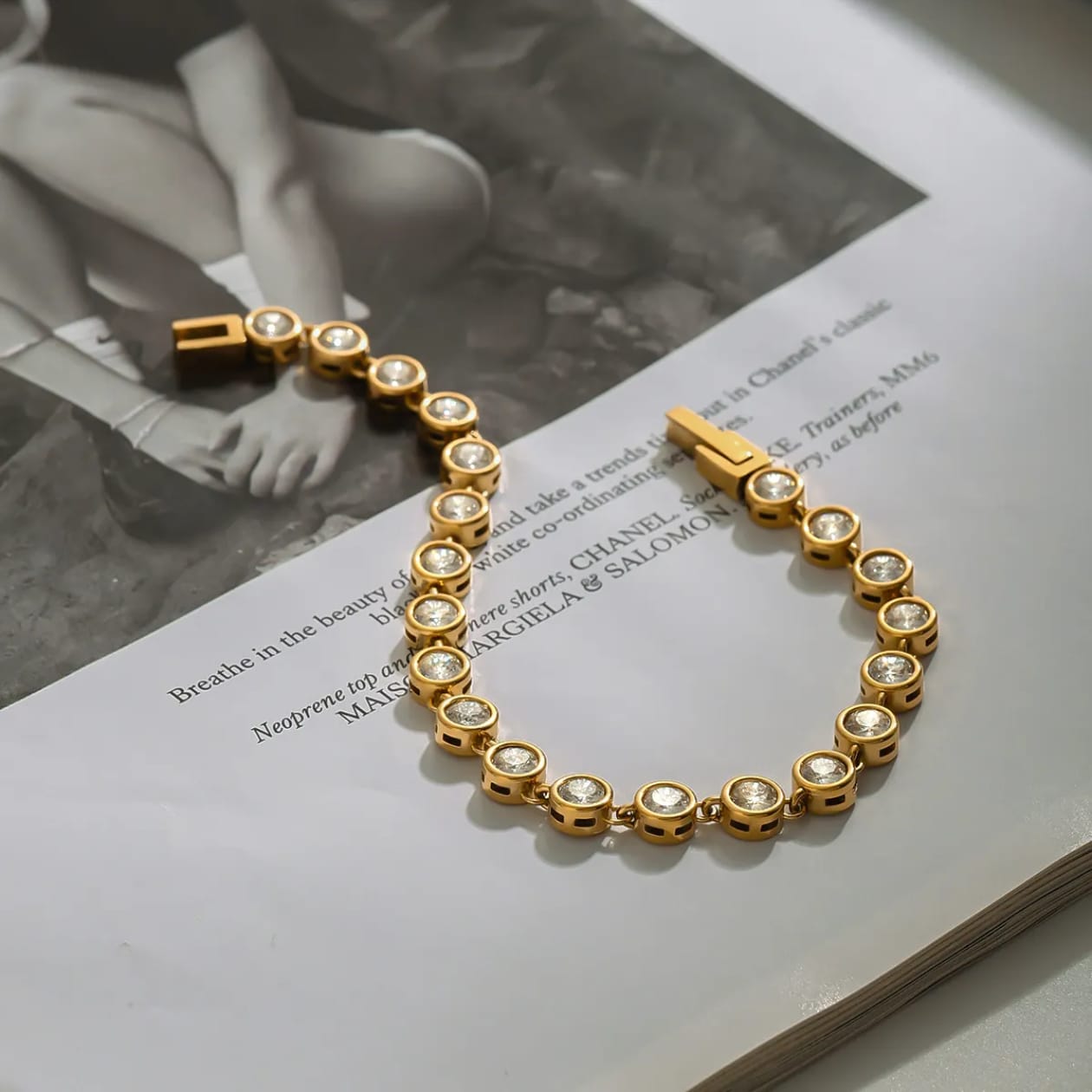 Tennis Bracelet white zircon (Round)-18k gold plated