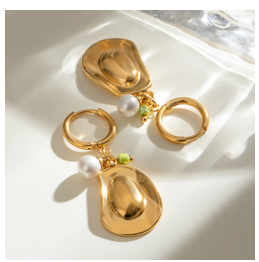 Pearlcado- 18k gold plated Earring