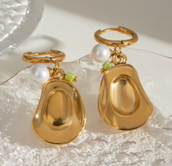 Pearlcado- 18k gold plated Earring