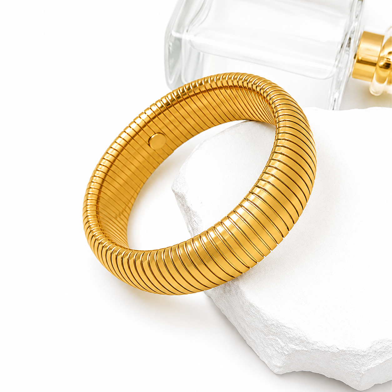 Verona Gold Bangle-18k thick gold plated -sumaeoa