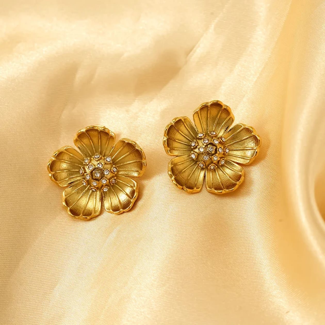 flower earring