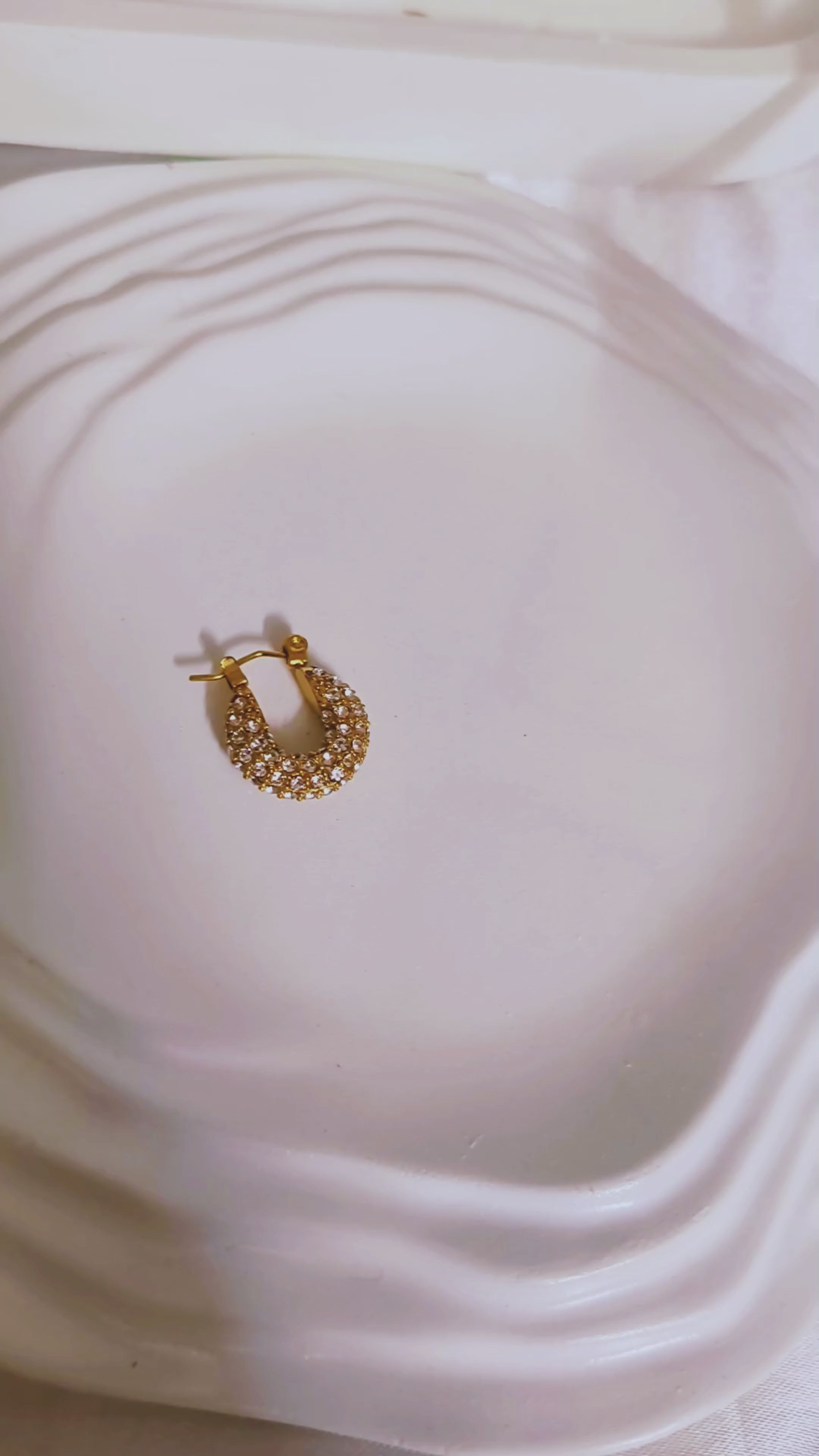 Golden Glimmer- Real 18k gold plated Earring