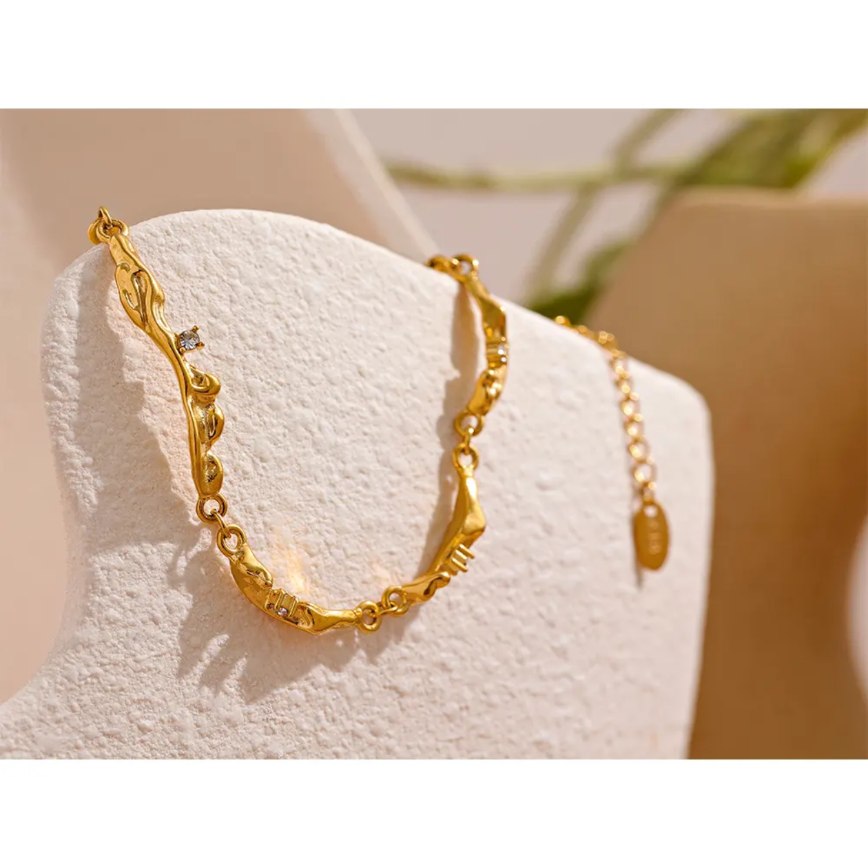 Elysian Flow Bangle – 18K Gold thick Plated