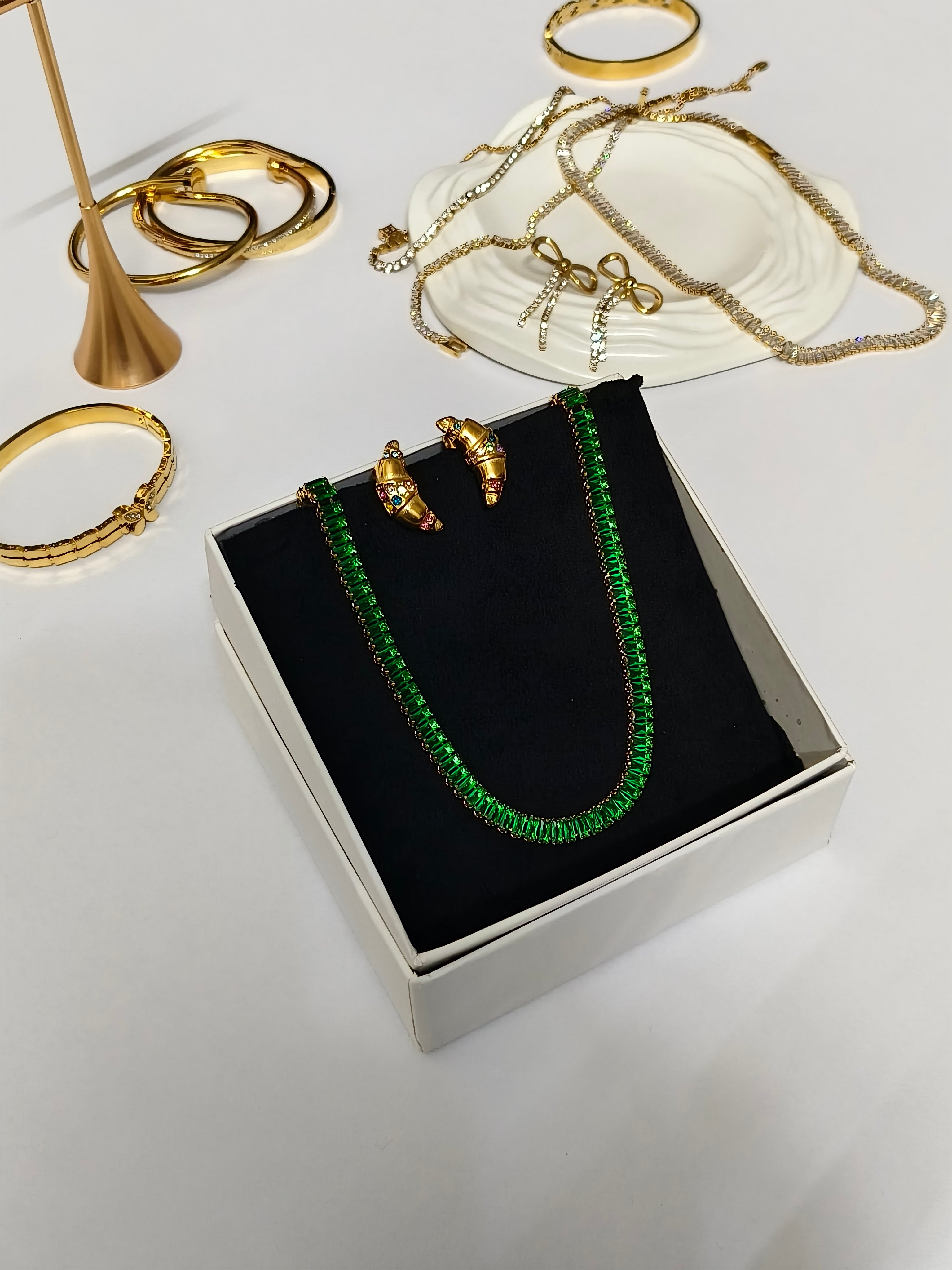 Lily combo- Earring & Necklace