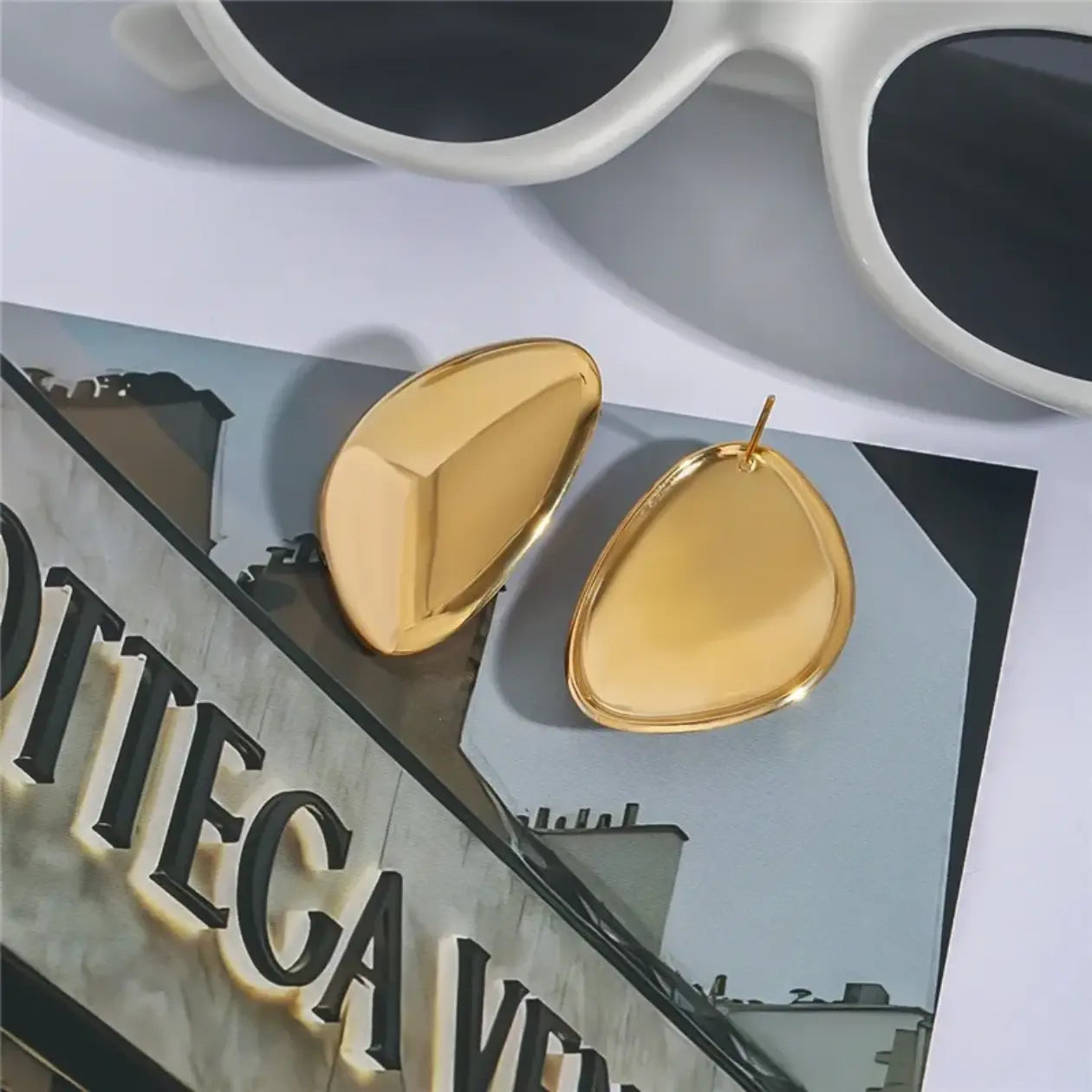 Aurelia Pebble Studs- 18K Gold -PVD plated