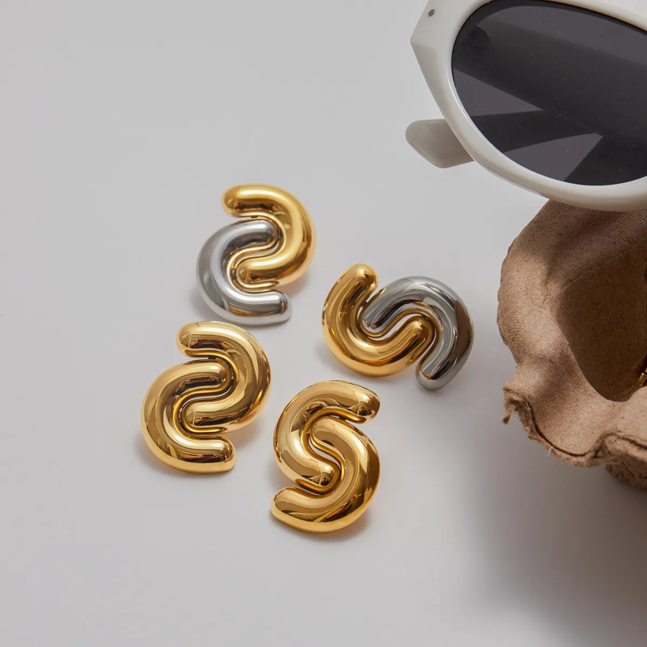 Elora- Bold S statement earring