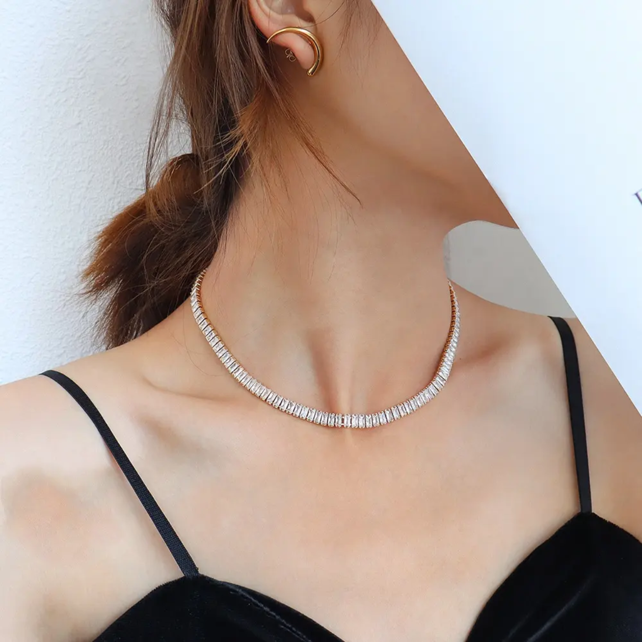 Millie -Emerald Baguette Tennis Necklace – 18K Gold Thick Plated - White